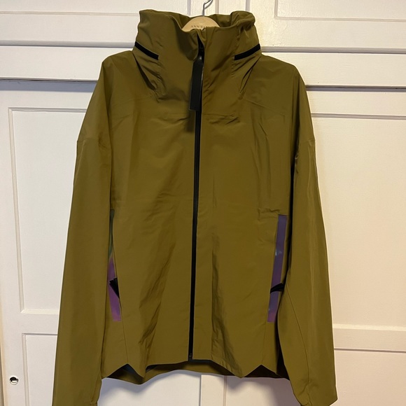 Adidas Jacket - Picture 7 of 12